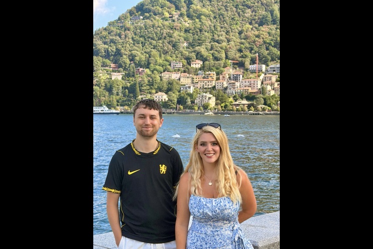 Emily & Ollie Como